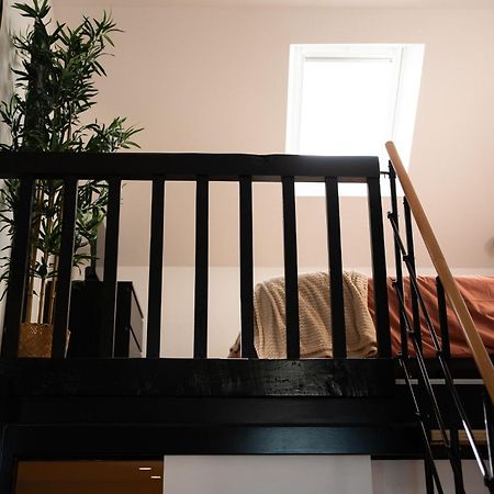 Appartements Plein Centre, A 5 Minutes Du Chateau オンザン エクステリア 写真